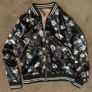 💜 3 for $15 💜 Ardene Reversible Bomber Jacket